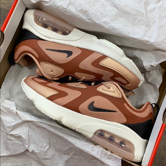 W AIR MAX 200 running shoes - Picture 14 of 16